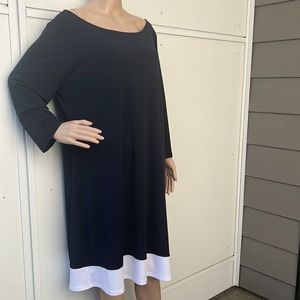 Black and white A-line long sleeve dress size L